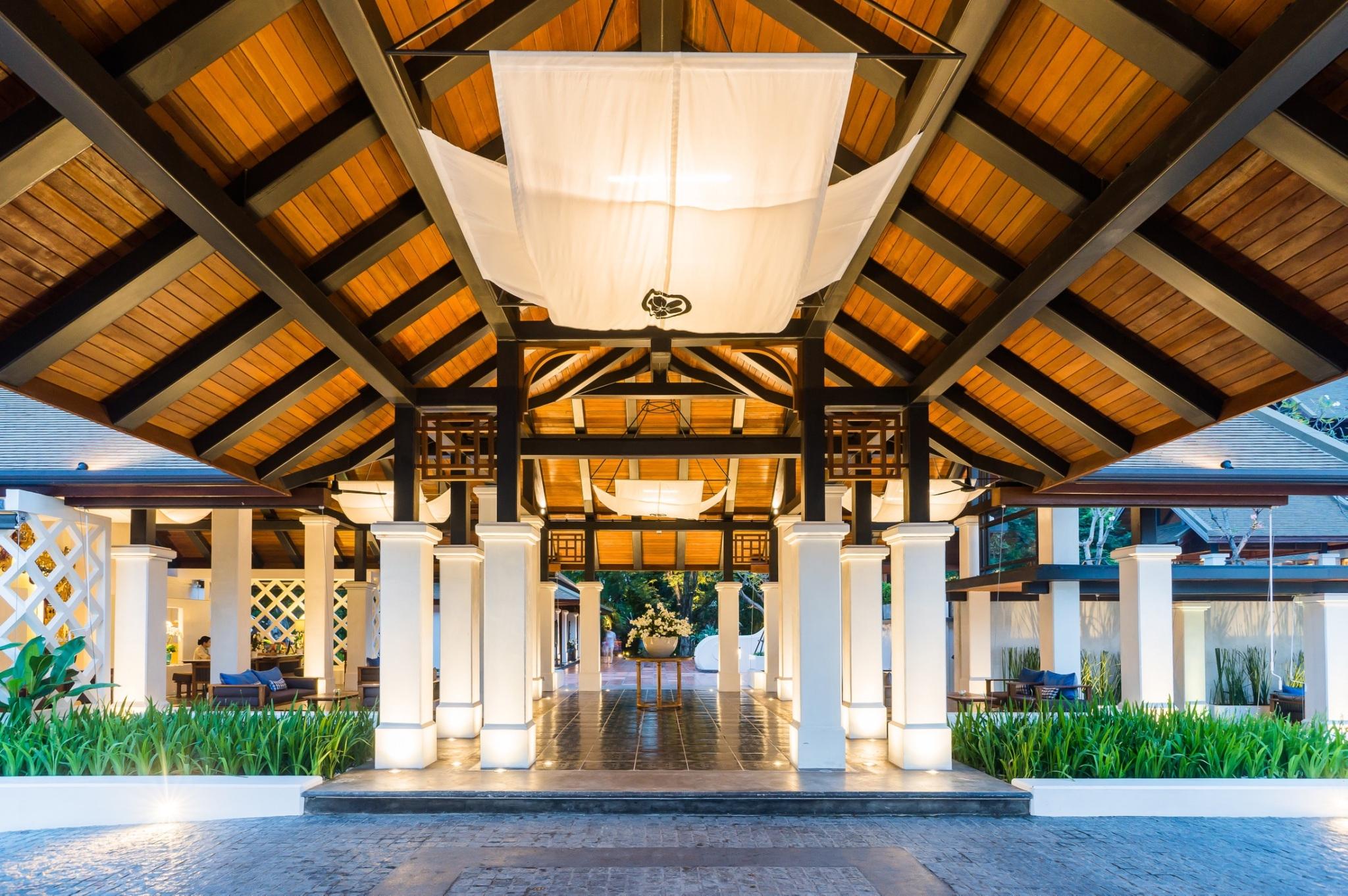 Chaweng Regent Beach Resort Esterno foto The lobby of the hotel